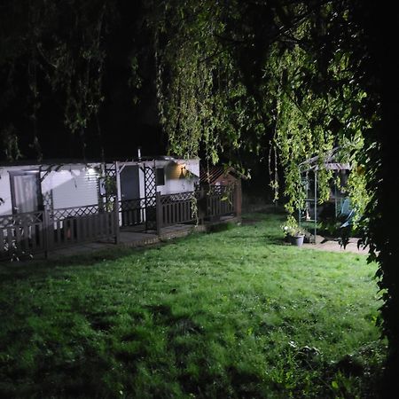 Au Jardin D'Eden Villa Hastiere-par-dela Eksteriør bilde